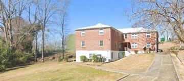 featured image of 1414 Marguerite Ave