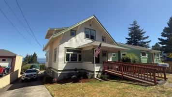 featured image of 3360 Harrison Avenue