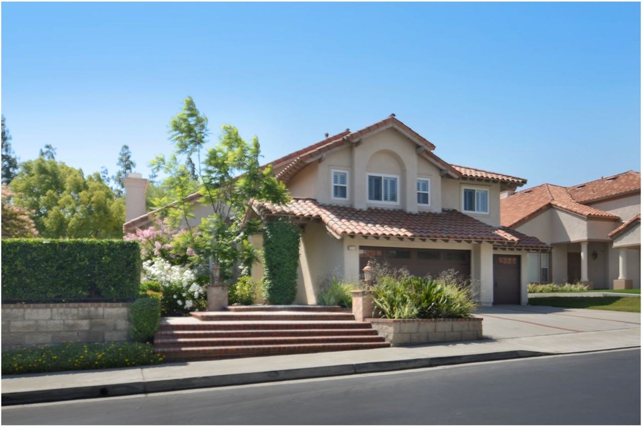 22132 Wayside - Photo 2 of 43