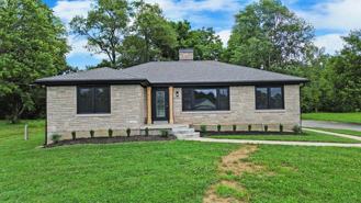 8002 Watterson Trl - Photo 1 of 1