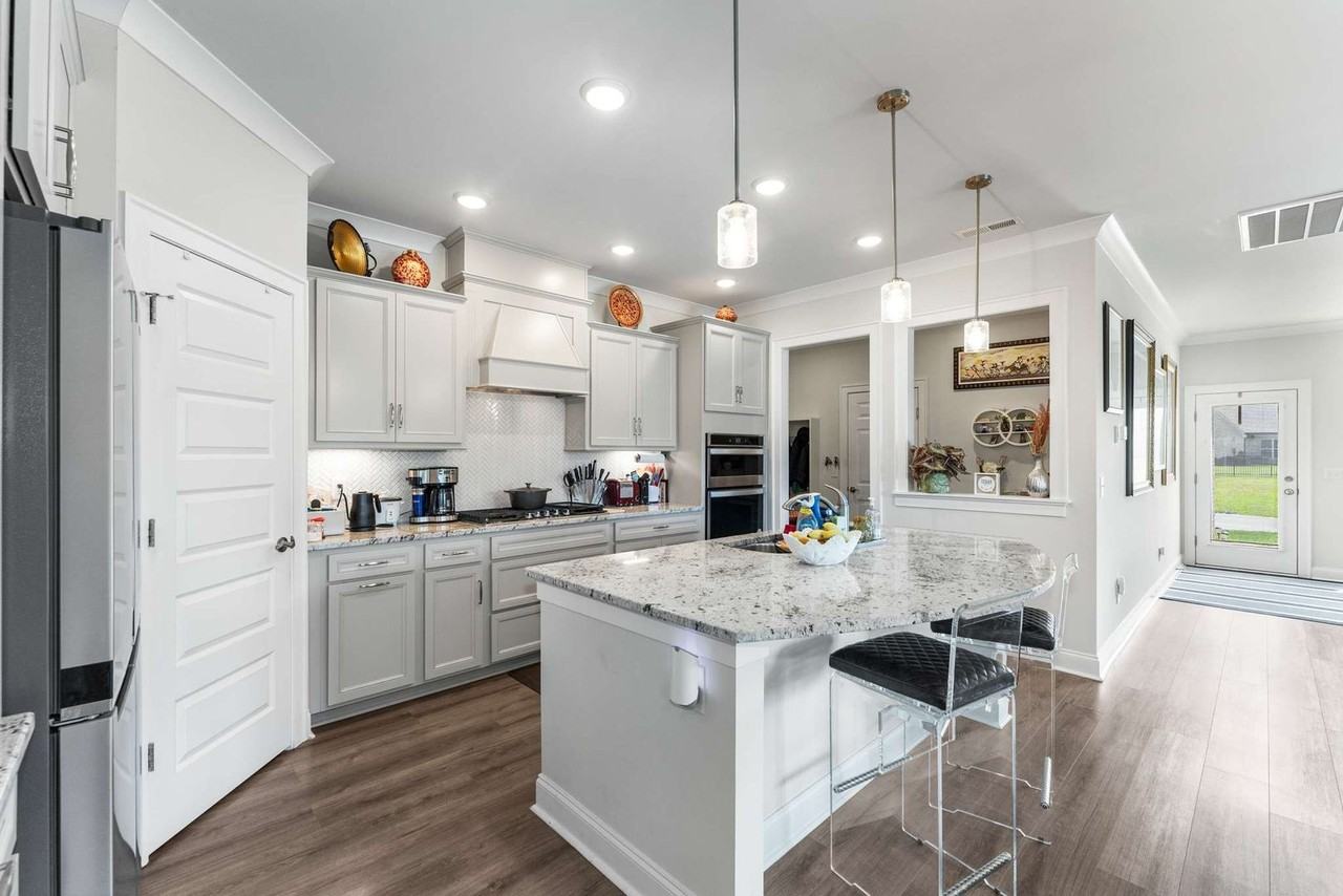 134 Wynfield Blvd - Photo 2 of 27