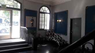Manhattan Place Apartments - Photo 1 of 1