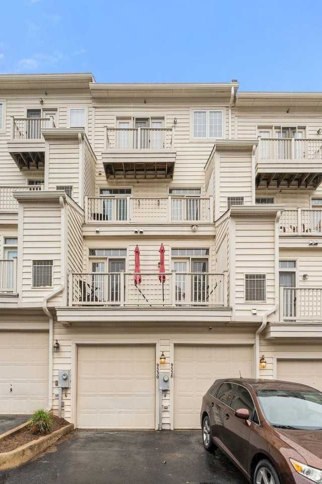 9530 Walker Way - Photo 3 of 41