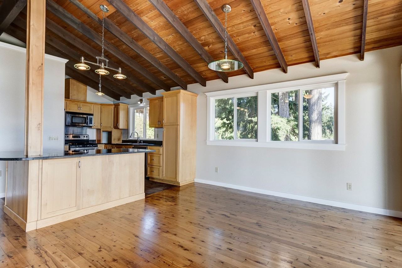 1246 Noel Greene Dr - Photo 5 of 24