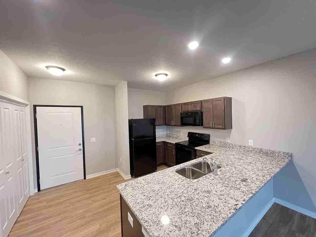 Allure at Rivers Edge - 2235 - Photo 3 of 10