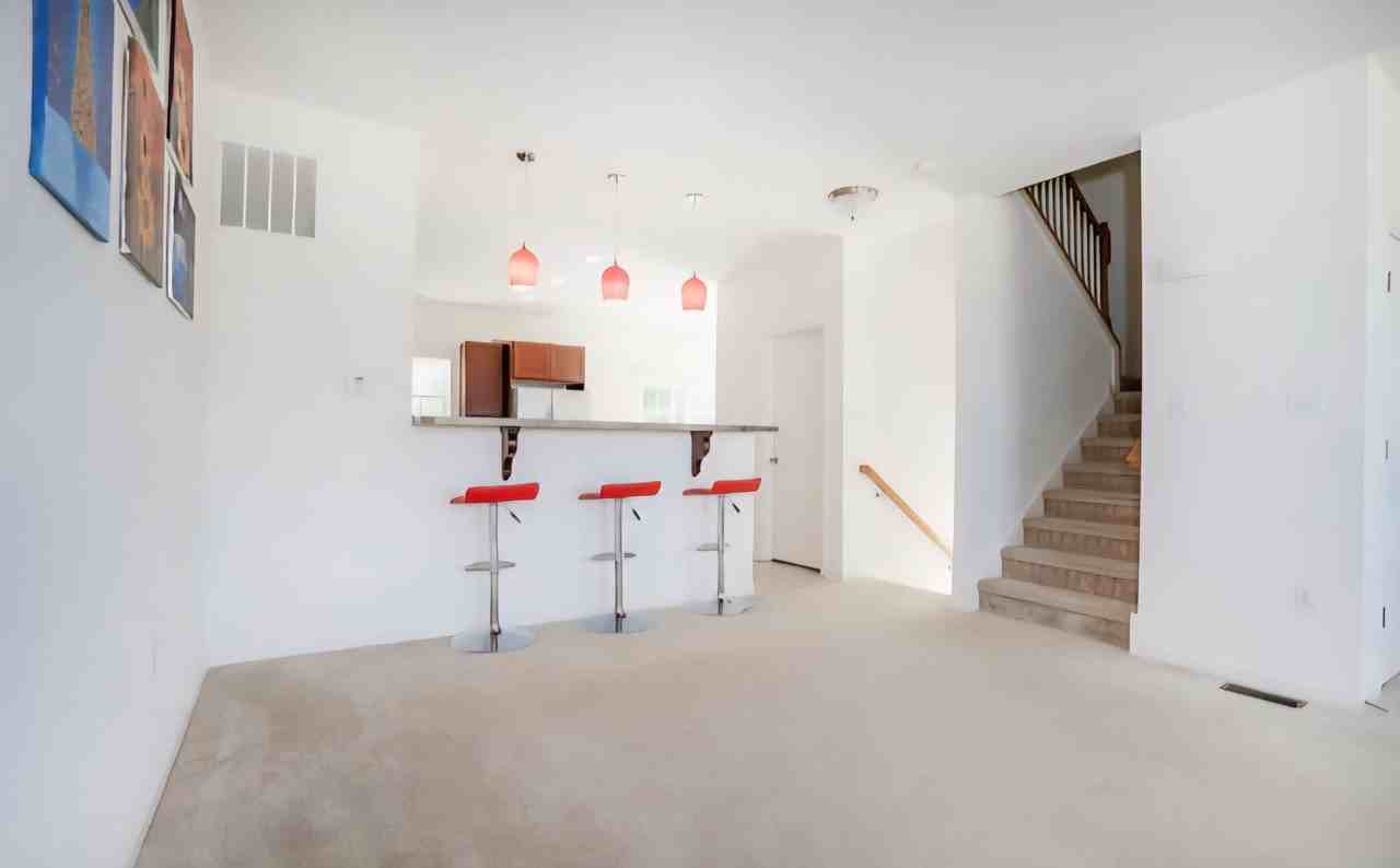 24 Grissom Dr - Photo 6 of 32