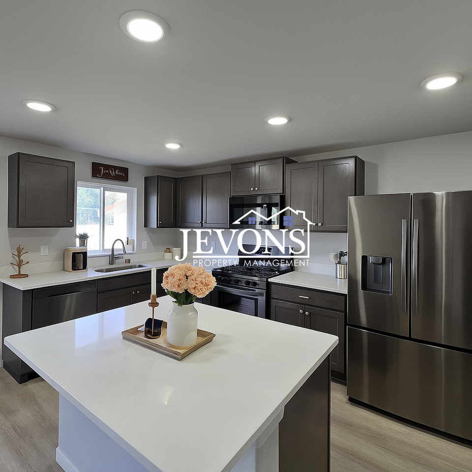 311 N Aspen St - Photo 3 of 14