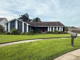 featured image of 11912 Lake Lery Ave