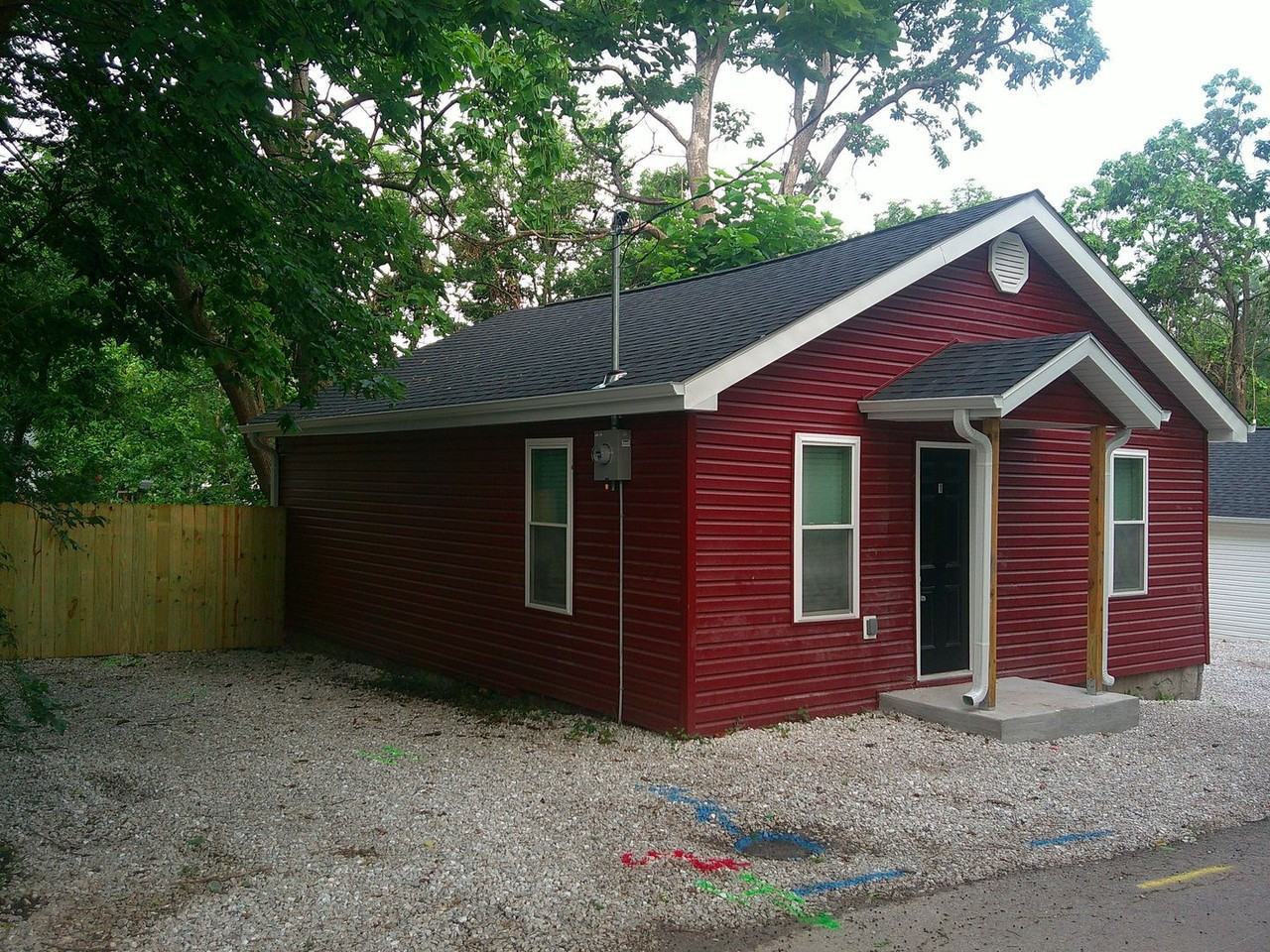 1 Smarr Ct - Photo 2 of 24