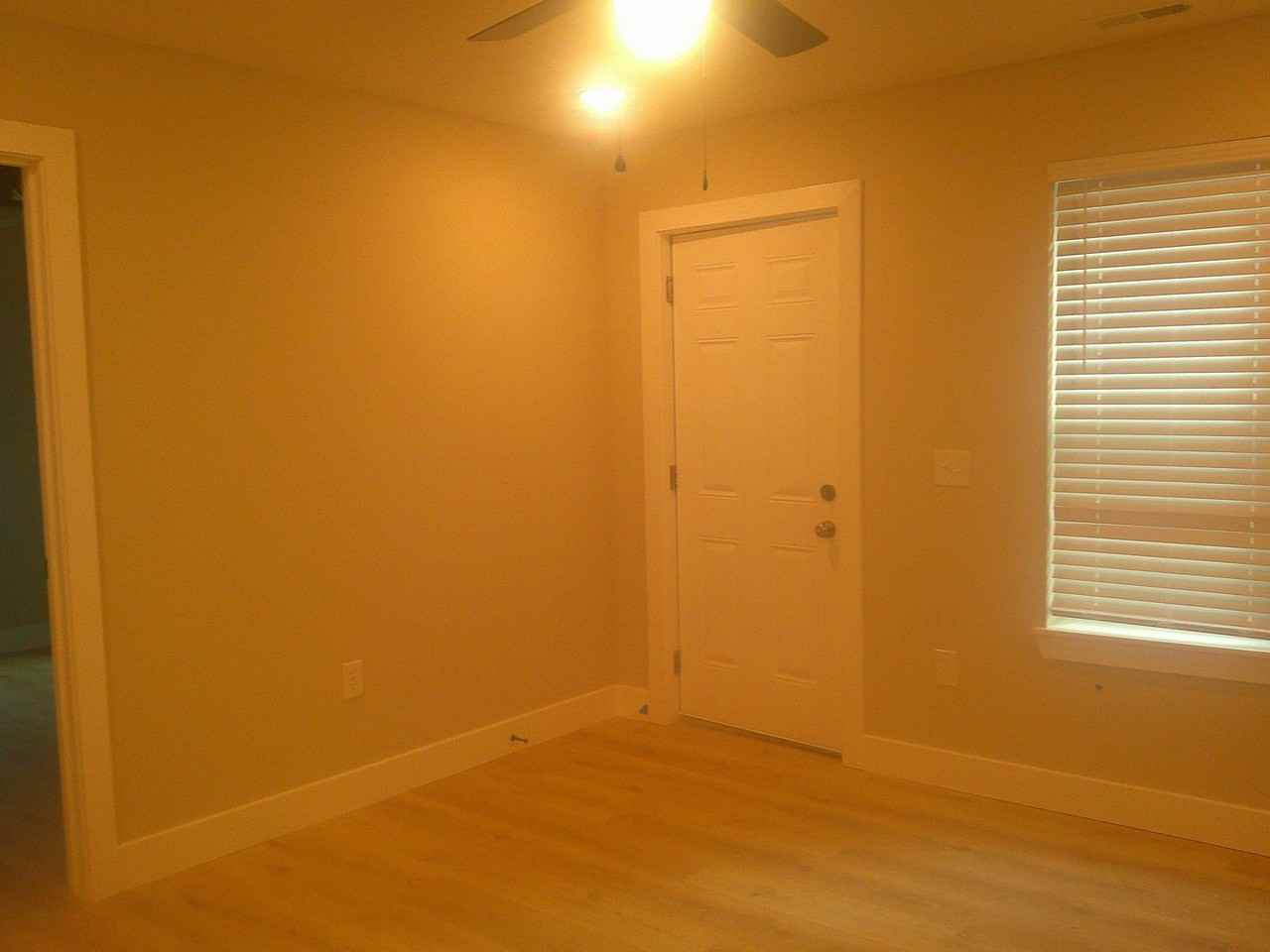 1 Smarr Ct - Photo 6 of 24