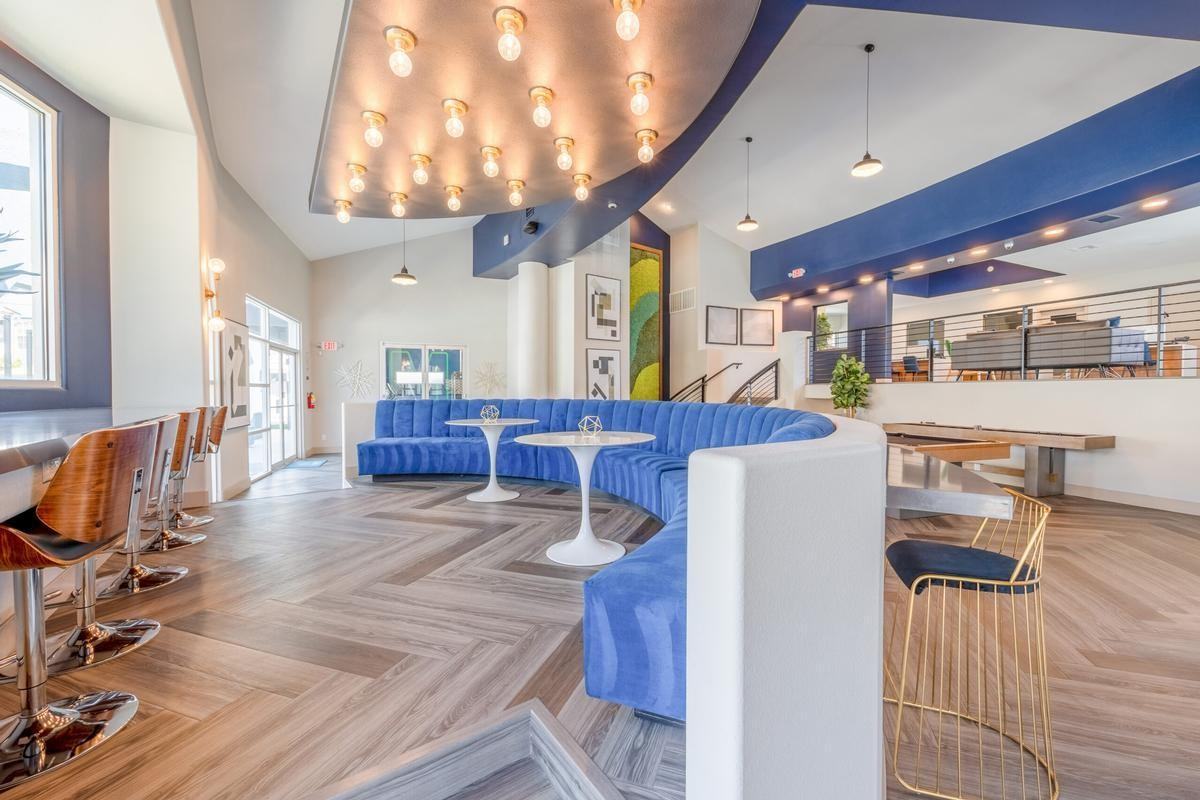 2701 N Rainbow Blvd - Photo 5 of 19