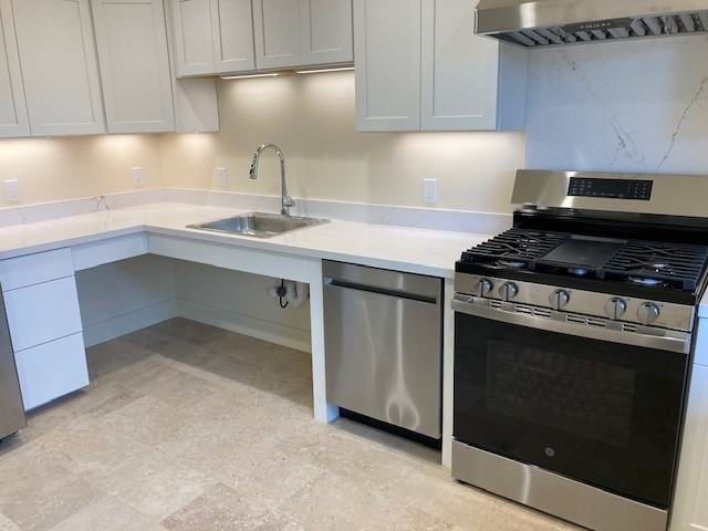 1711 Baker Court #B - Photo 2 of 8