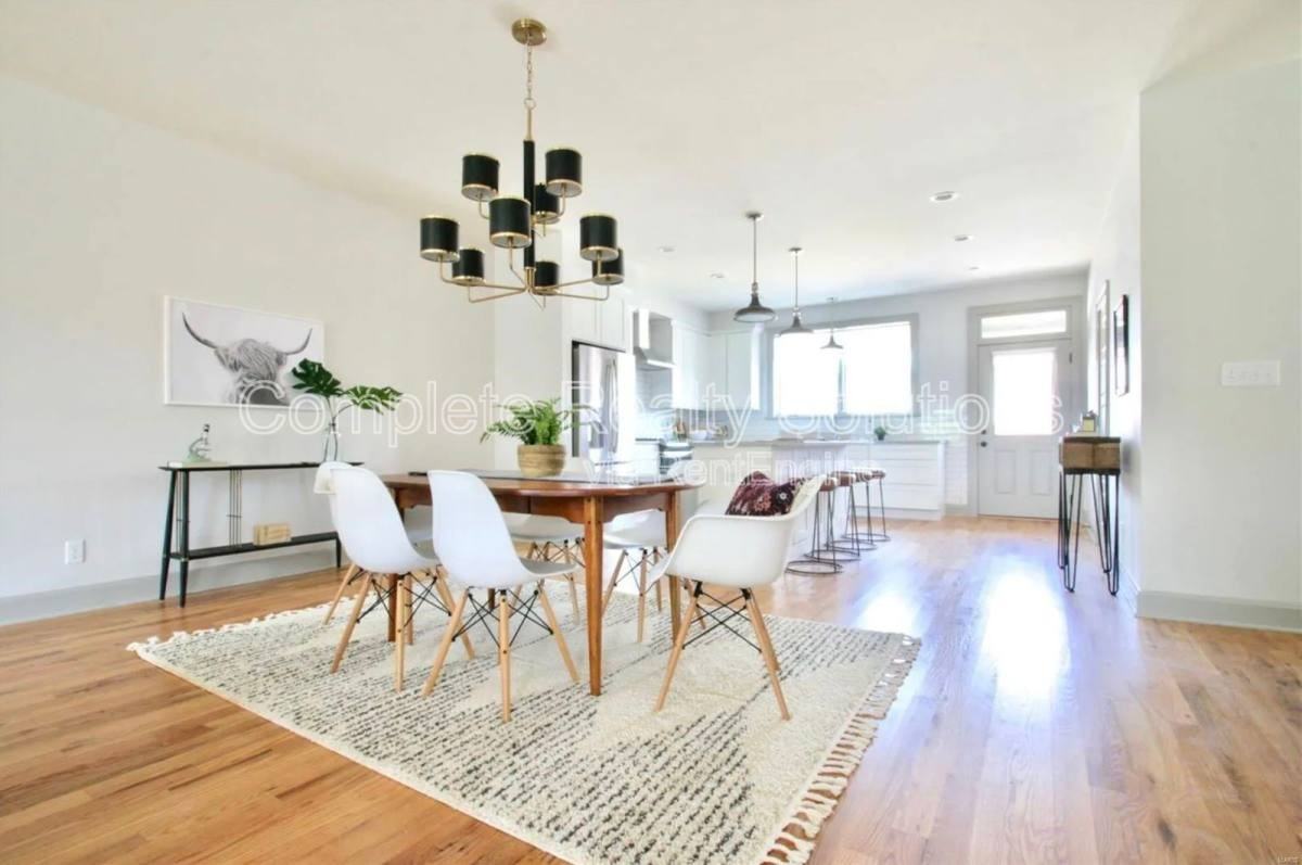 4329 Swan Ave - Photo 3 of 10