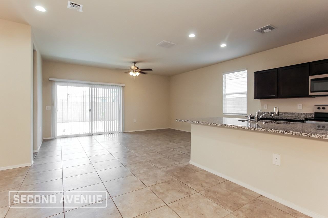 18349 W Faye Way - Photo 7 of 23