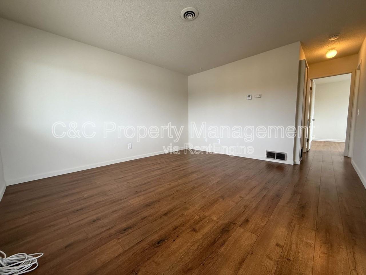803 Hawthorne St #7 - Photo 2 of 11