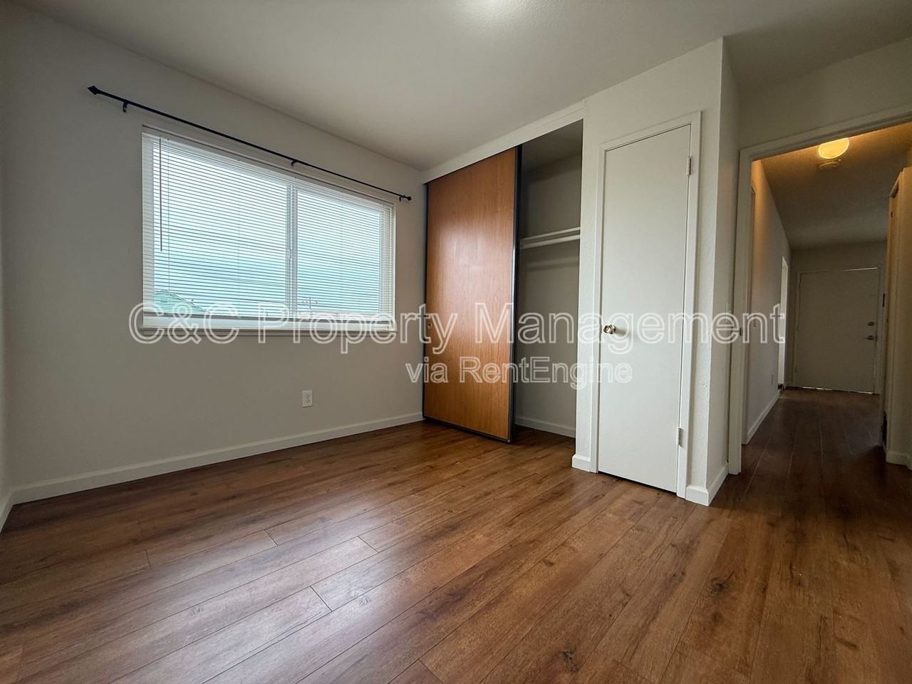 803 Hawthorne St #7 - Photo 6 of 11