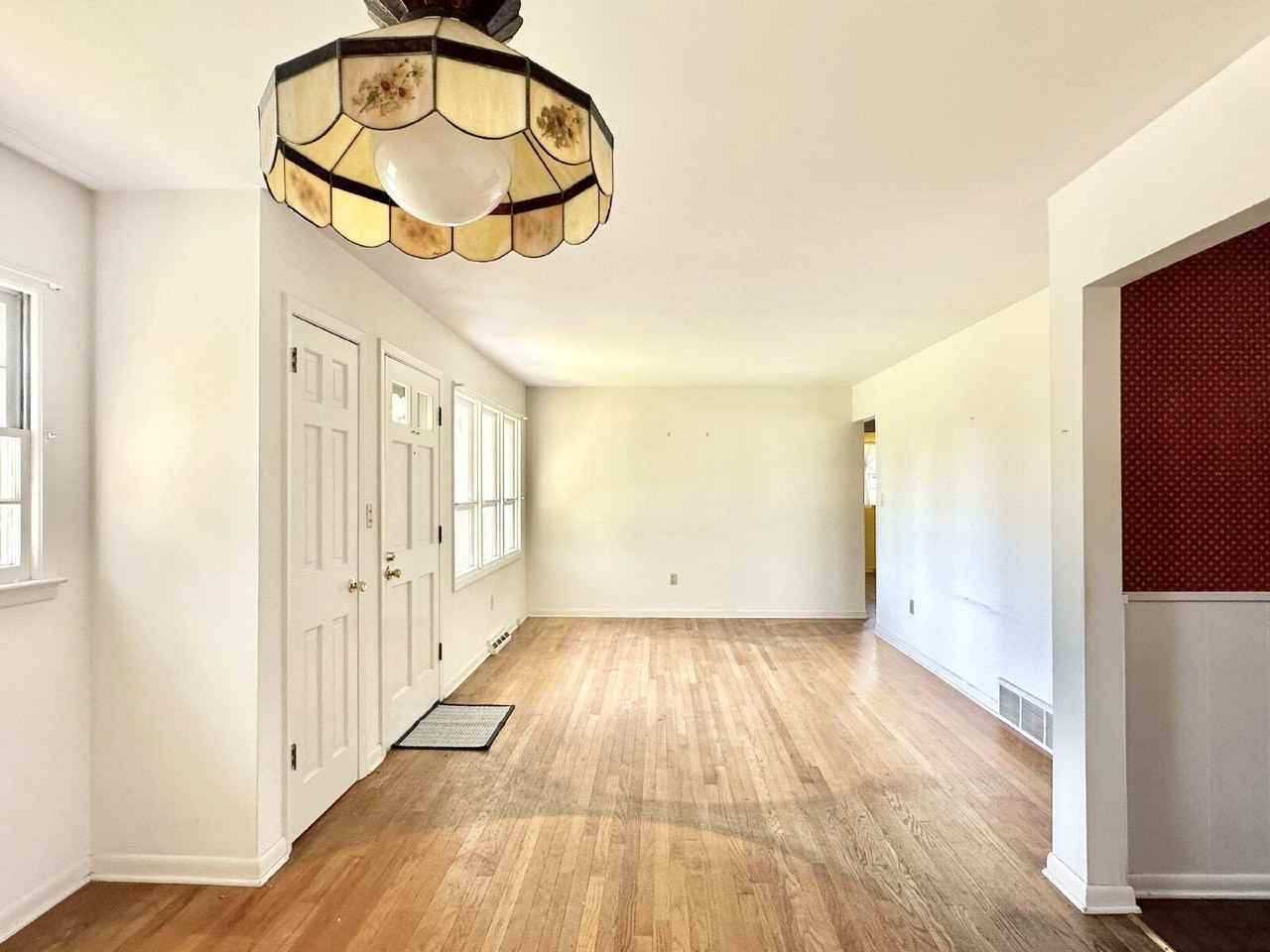 5 Blue Creek Ln - Photo 3 of 8