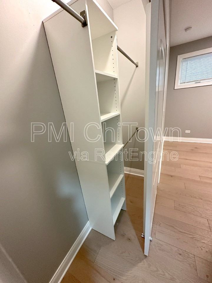 4952 S Michigan Ave #1 - Photo 5 of 21