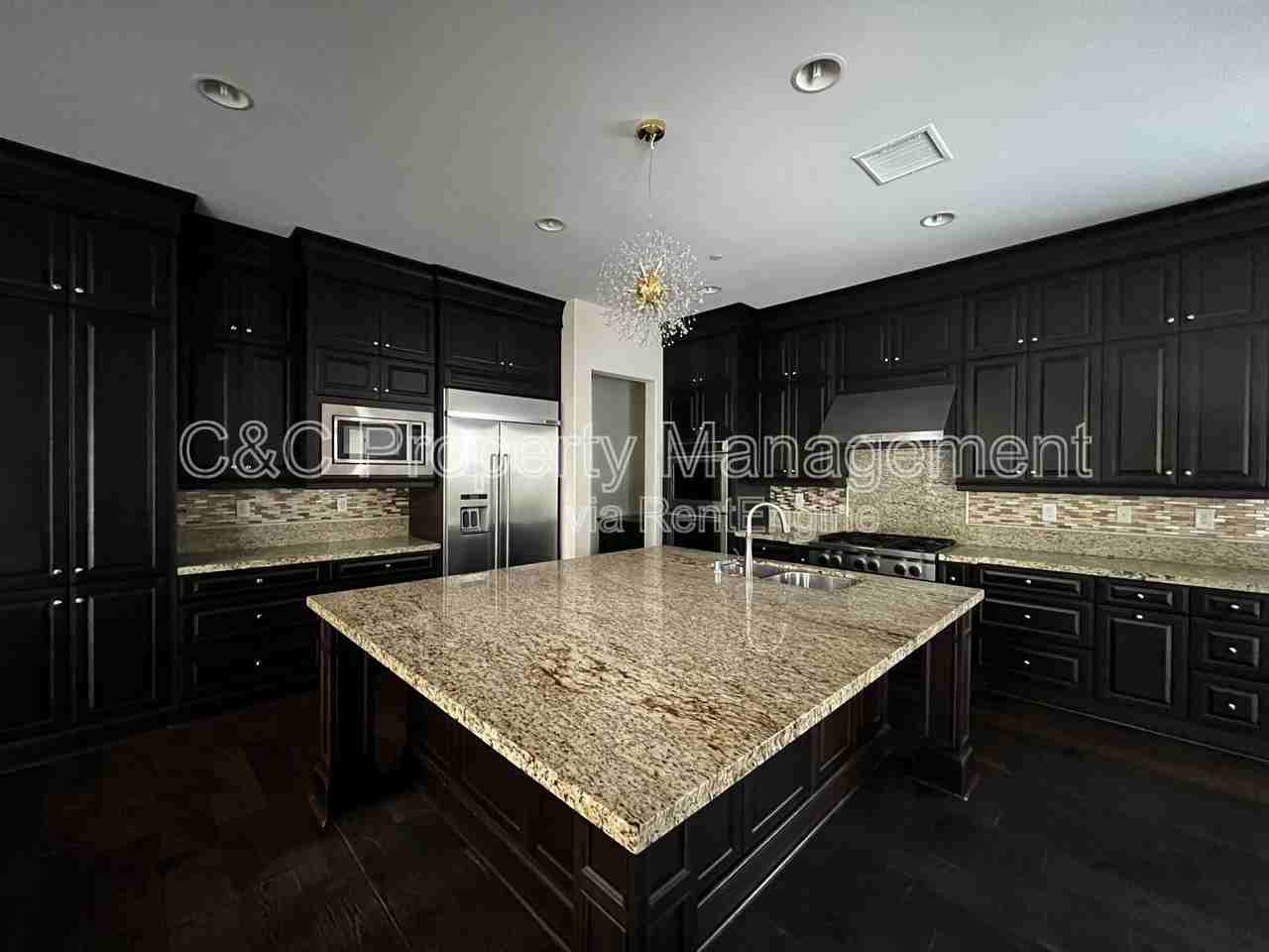 53 Goldenrod - Photo 4 of 18