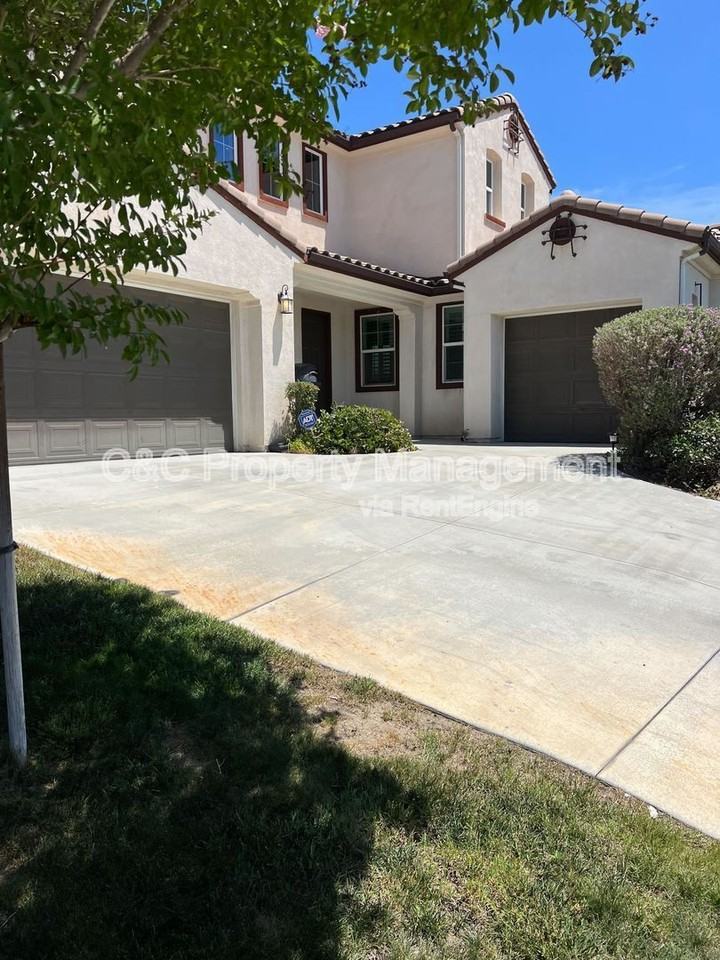 1506 Patterson Ranch Rd - Photo 3 of 21