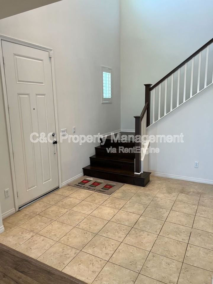 1506 Patterson Ranch Rd - Photo 7 of 20