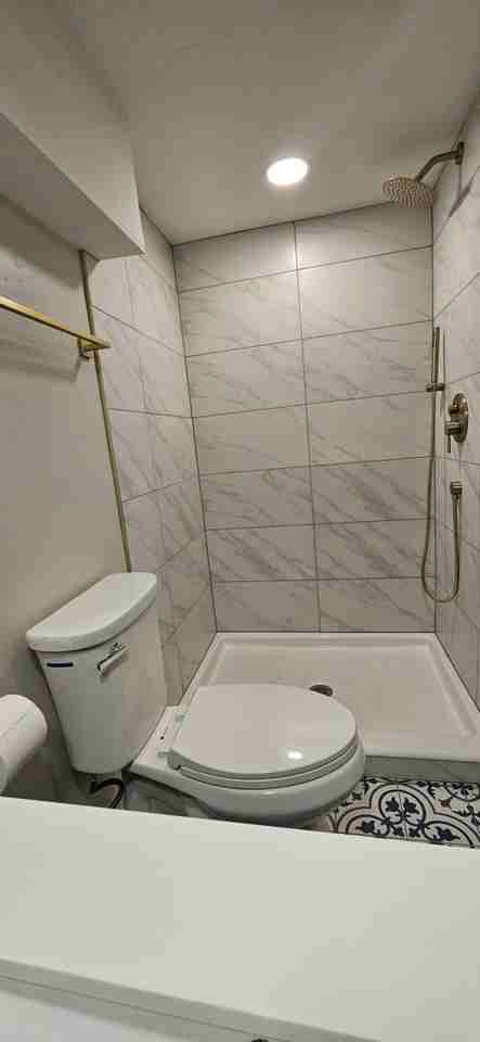 356 S 900 E - Photo 6 of 12