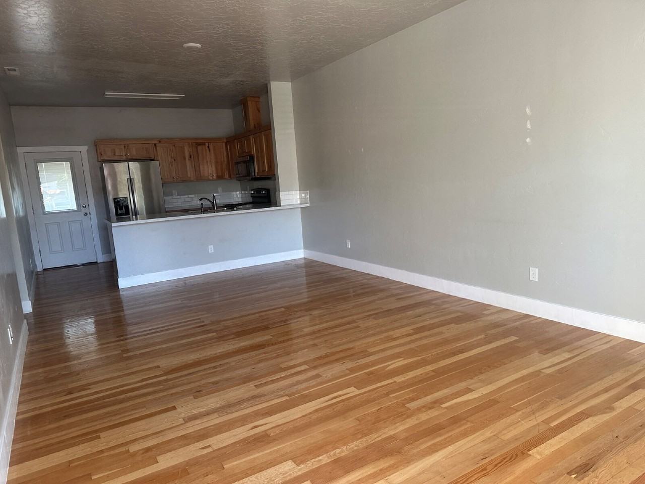 411 N 7th St - Photo 6 of 29