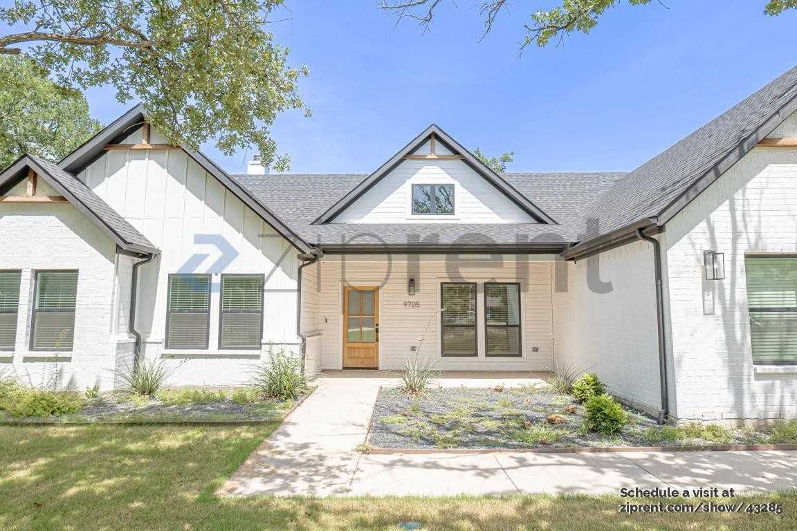 9705 Lancelot Cir - Photo 2 of 30