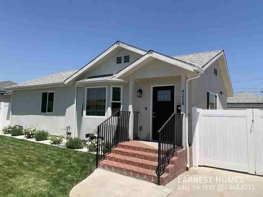 8228 Laurelgrove Ave - Photo 2 of 20