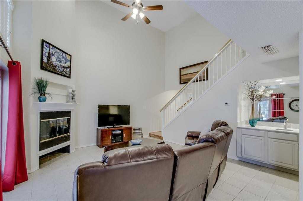 631 Cimarron Trl #631 - Photo 6 of 31