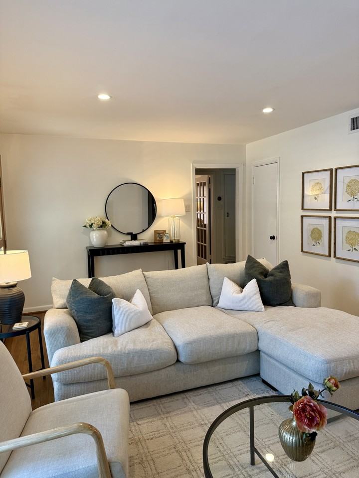 707 Dumont Dr #NA - Photo 3 of 14