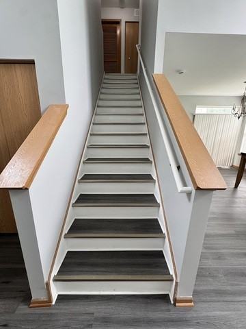 2209 Sunrise Circle - Photo 2 of 18