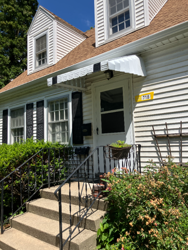 718 W Olin Ave - Photo 2 of 19