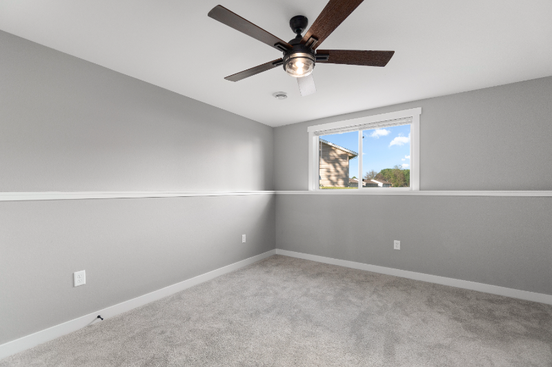 1443 Glenn Pl #1443 - Photo 3 of 8