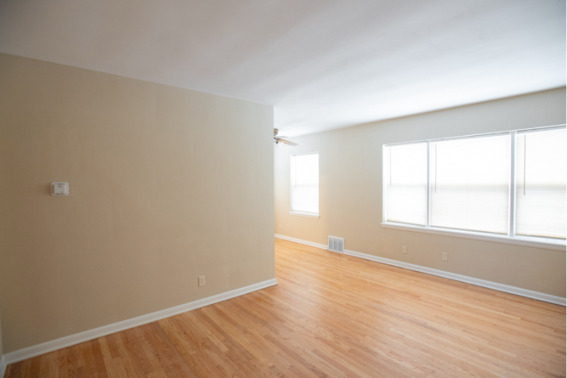 1333 E Colorado St #4 - Photo 2 of 13