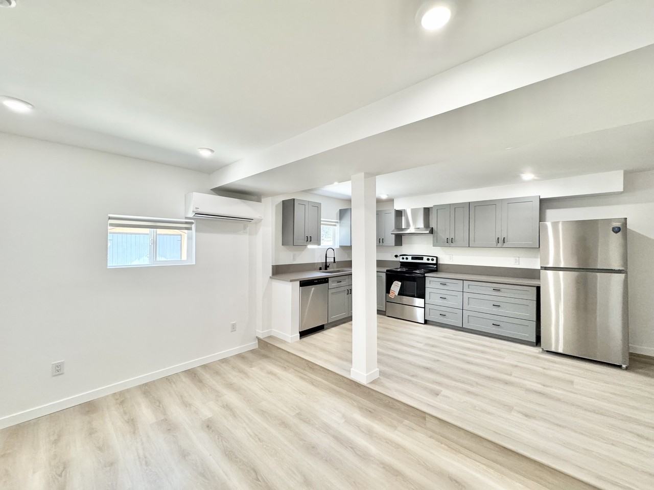 6127 3/4 Monterey Rd #3-4 - Photo 2 of 9
