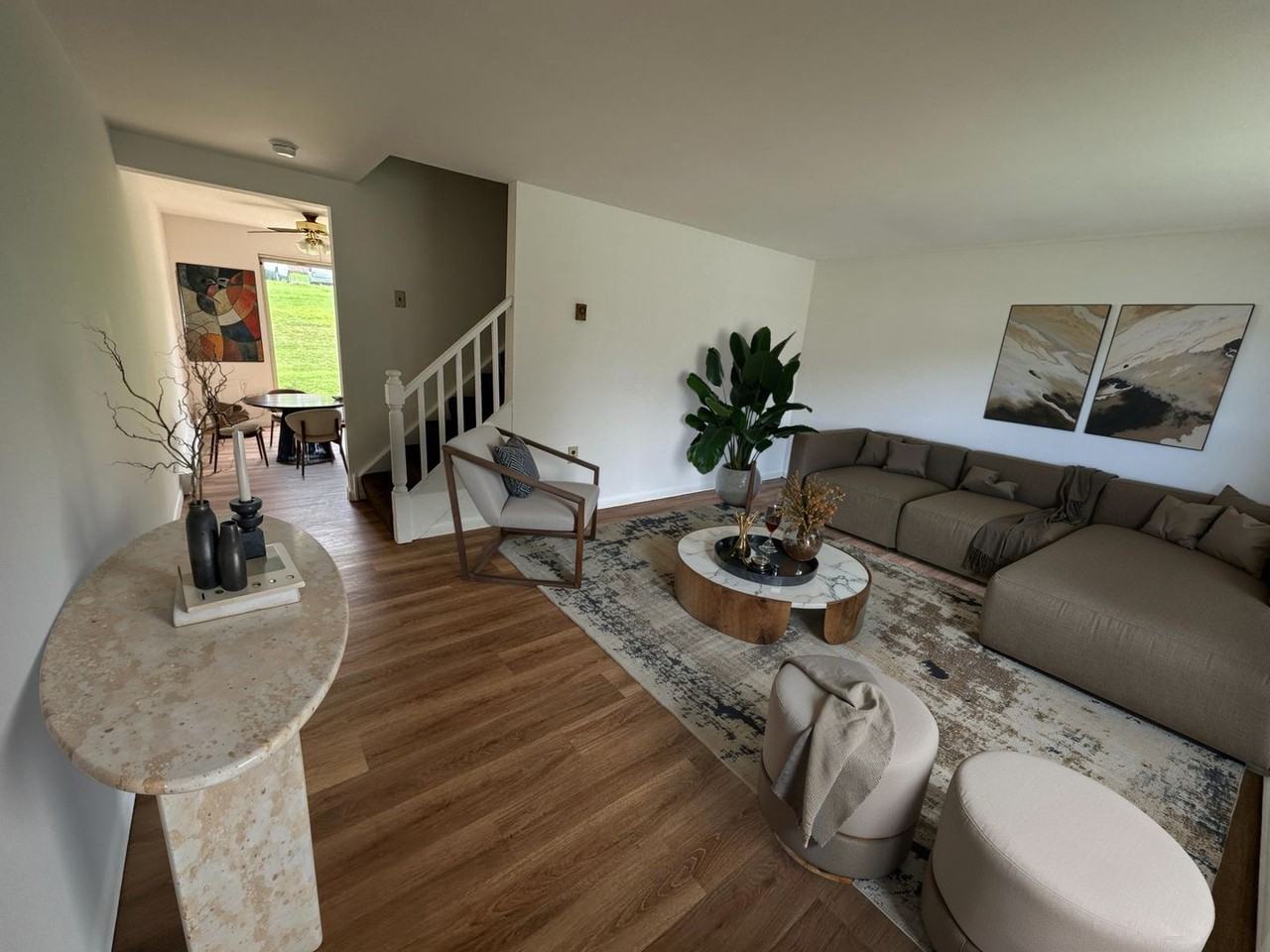 170 Ashford Dr - Photo 2 of 8