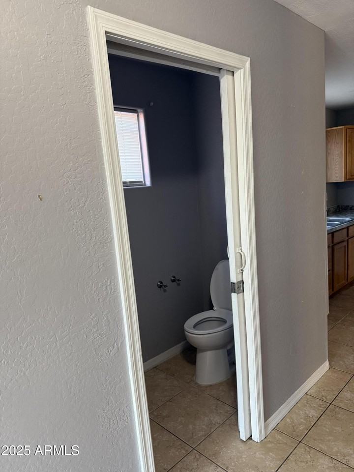 929 W Cocopah St - Photo 4 of 15