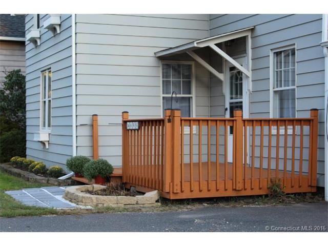 65 West St - Photo 2 of 19