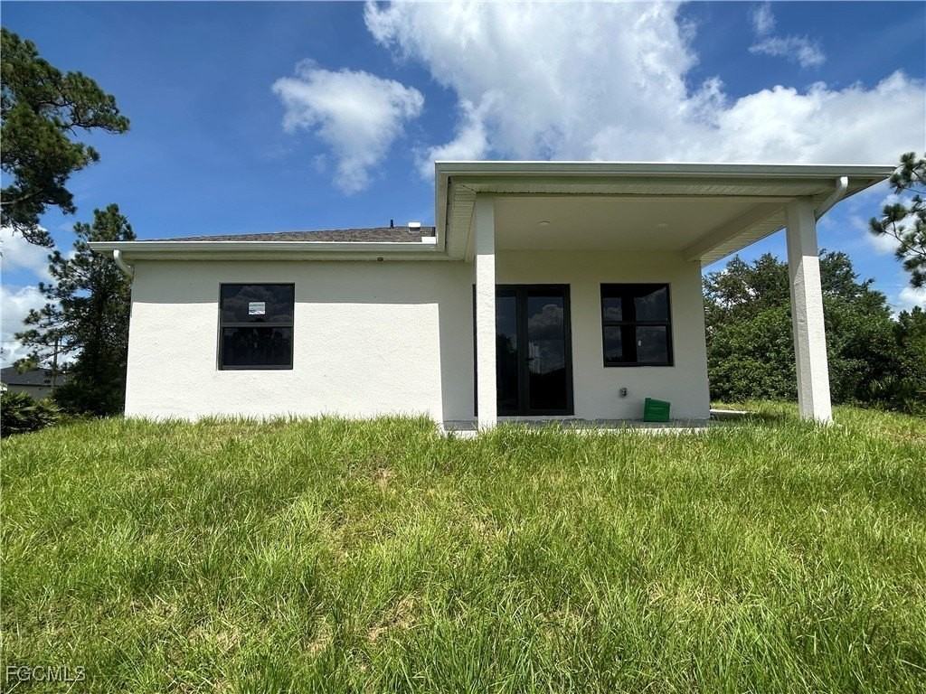 5005 Gramercy Rd - Photo 4 of 11