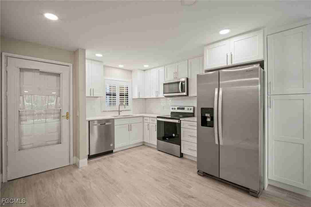 16380 Dublin Circle #101 - Photo 5 of 30