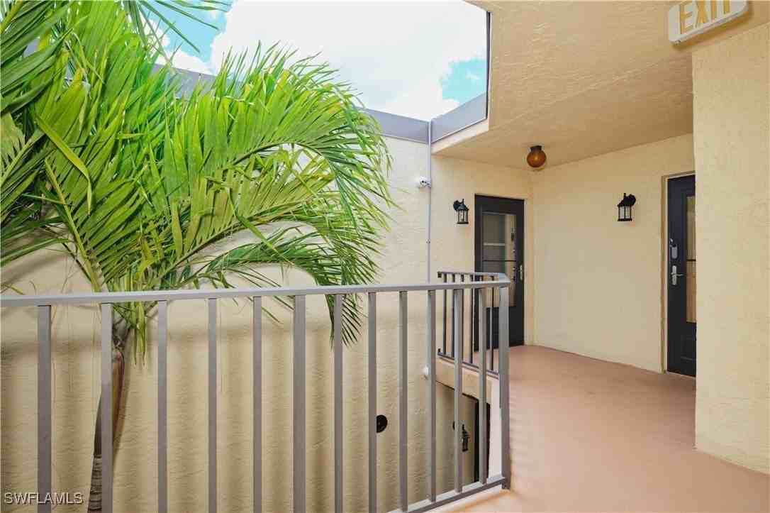 12481 Mcgregor Blvd Apt 17 #17 - Photo 5 of 33