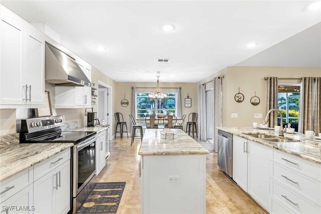 1026 Se 30th St - Photo 7 of 30