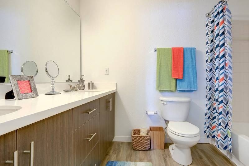 The U Davis - Photo 2 of 27