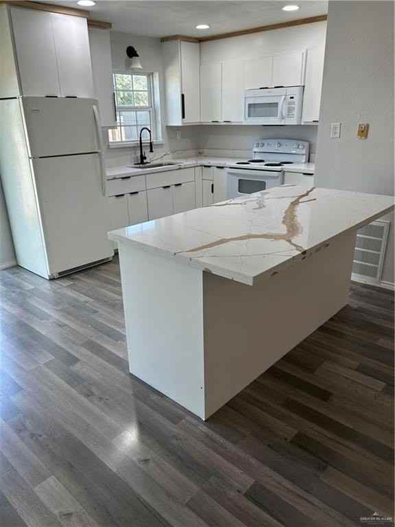 3608 Jay Ct #A - Photo 5 of 15