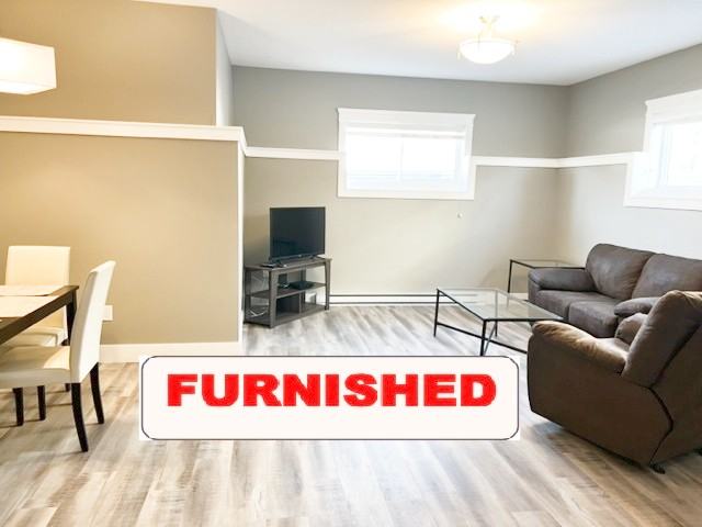 8712 B-8712 82 St - Photo 2 of 10