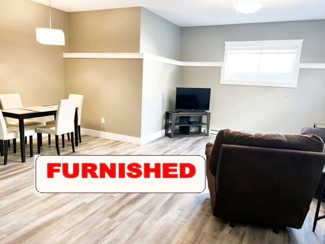 8712 B-8712 82 St - Photo 3 of 10