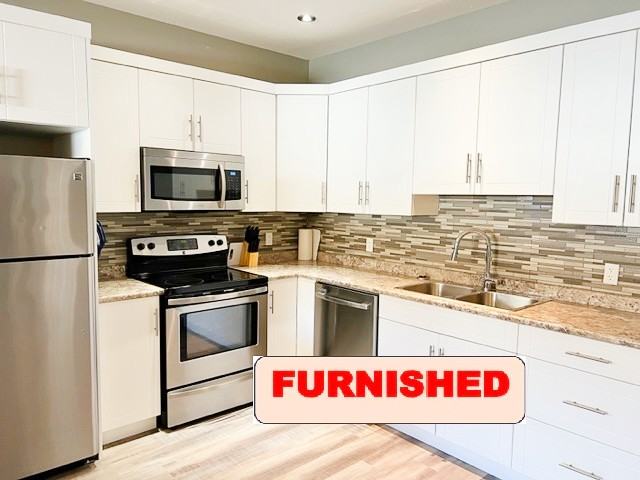 8712 B-8712 82 St - Photo 4 of 10