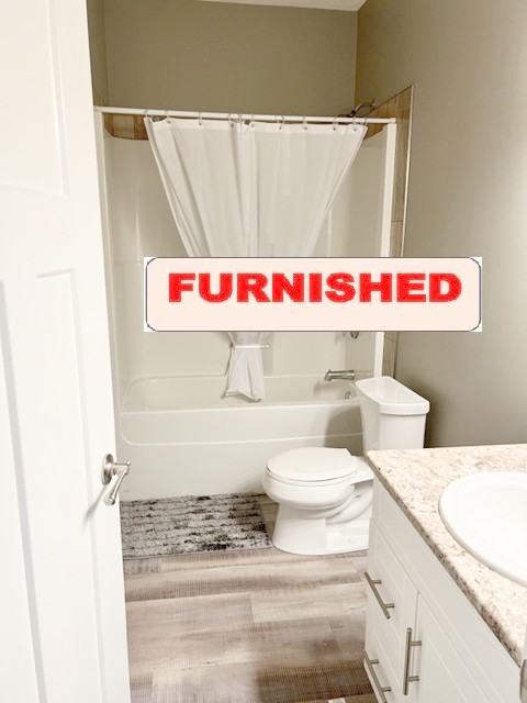 8712 B-8712 82 St - Photo 5 of 10