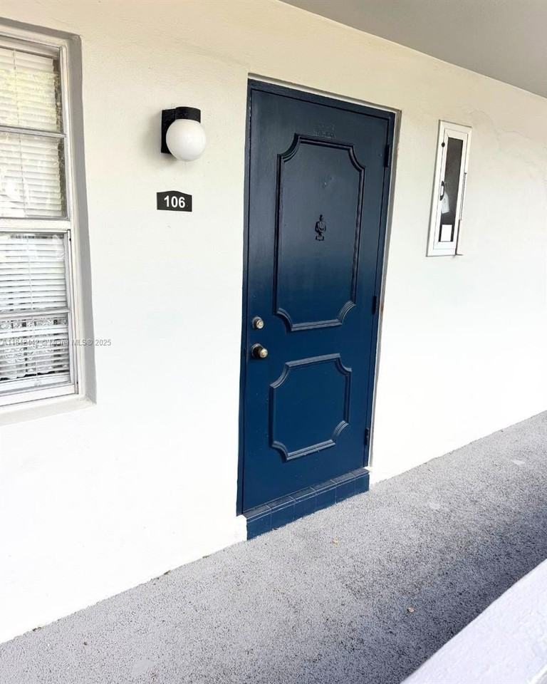 7787 Golf Circle Dr #106 - Photo 3 of 45